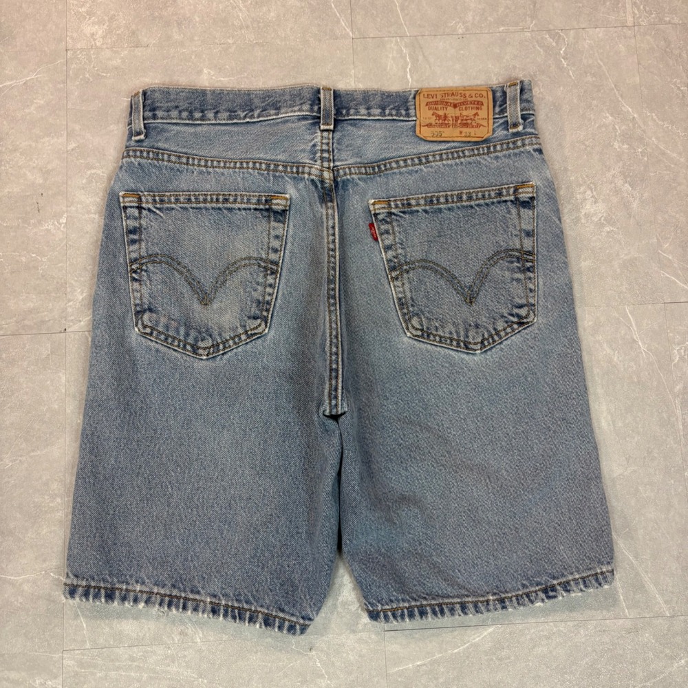 Levi's 505 light wash‎ denim jorts